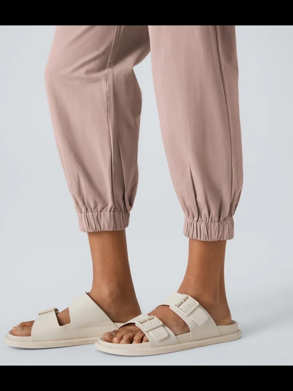HALARA Relaxed Mid Rise Joggers in Rose Smoke - Picture 5 of 9